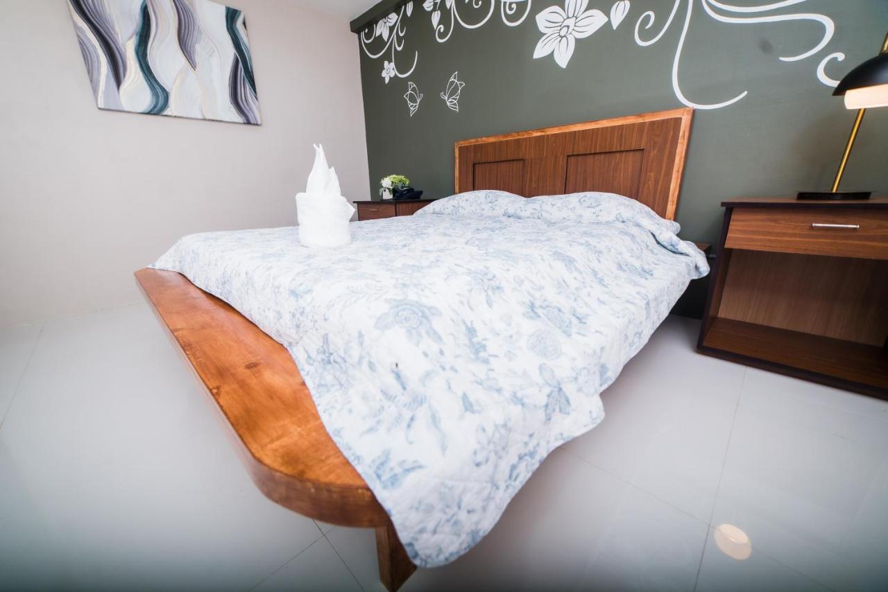 Jsb Suites Dipolog City Exterior foto